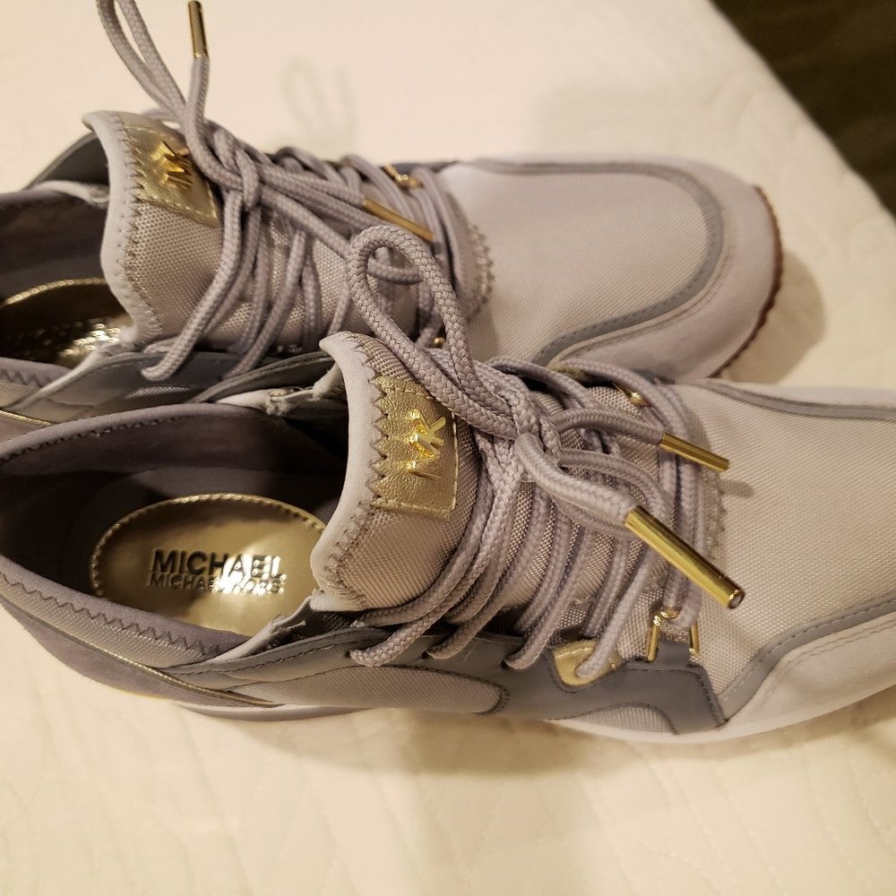 MICHAEL Michael Kors Liv Trainer Sneakers Sz 8